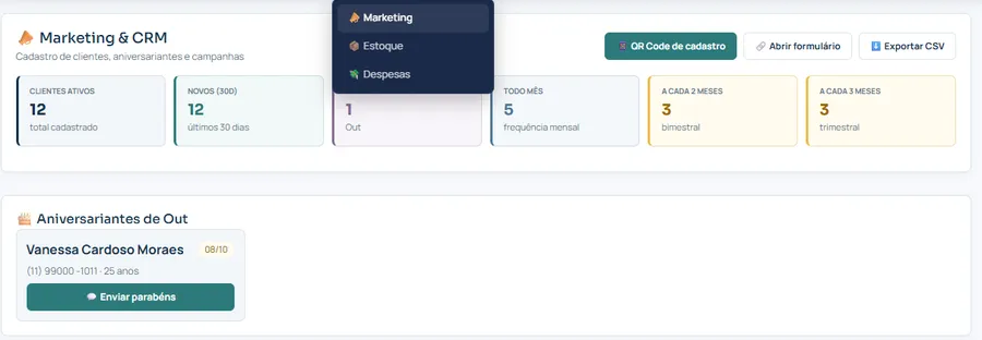 Tela do sistema implementado no Pelo Zero, com cadastro de clientes e indicadores (dados fictícios)